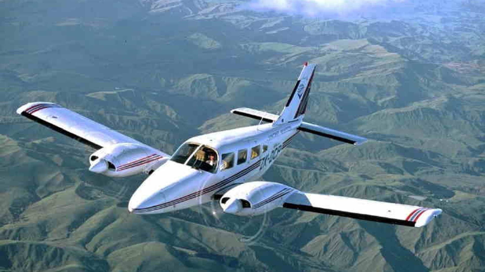 Illustrative photograph of an aircraft accompanying pilot-training information